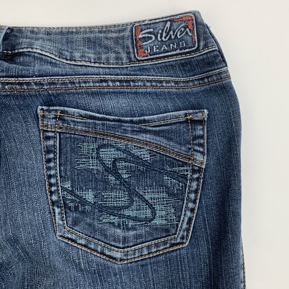 Silver Jeans Aiko Bootcut Size 28 Dark wash denim with stretch - Picture 10 of 13